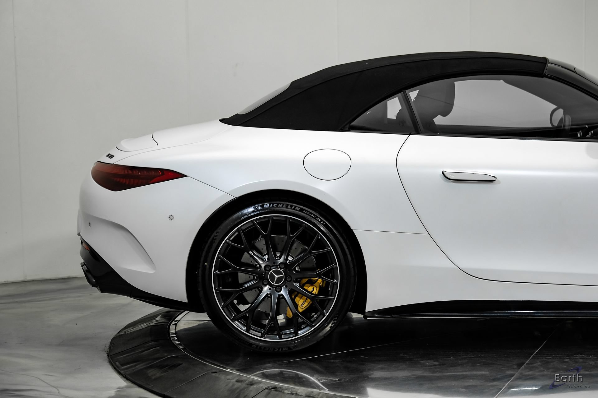 Used 2022 Mercedes-Benz SL 63 AMG 4MATIC image 21