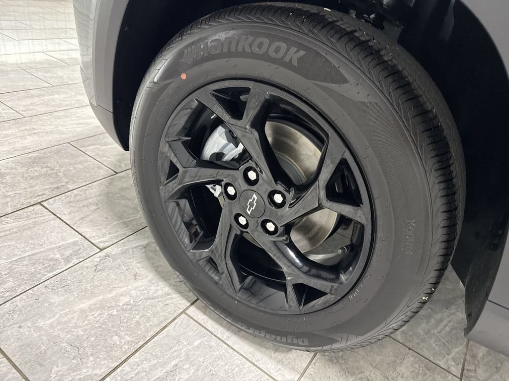 New 2026 Chevrolet Trax LT w/ Midnight Edition FWD image 34