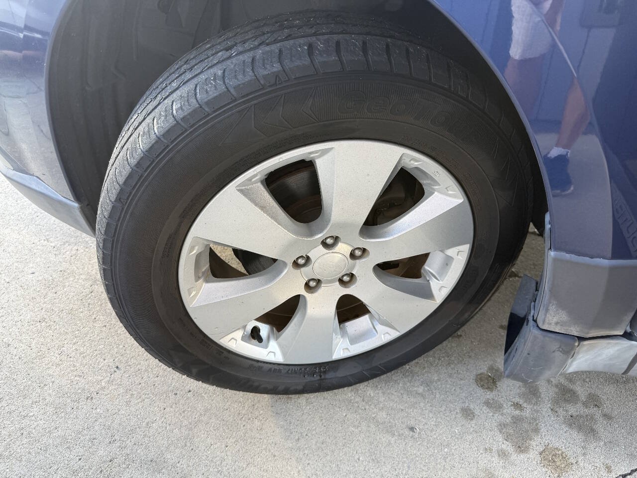 Used 2011 Subaru Outback 2.5i Limited w/ PWR Moonroof Pkg AWD/4WD image 11