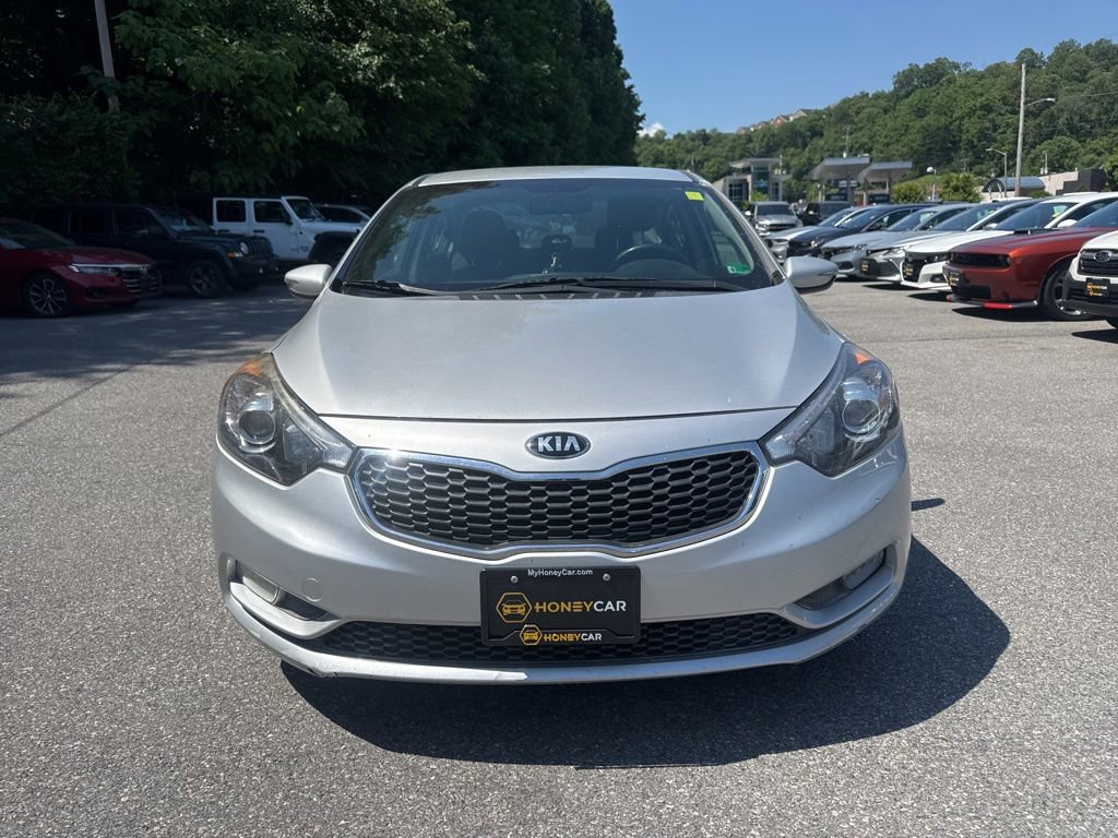 Used 2016 Kia Forte EX FWD image 2