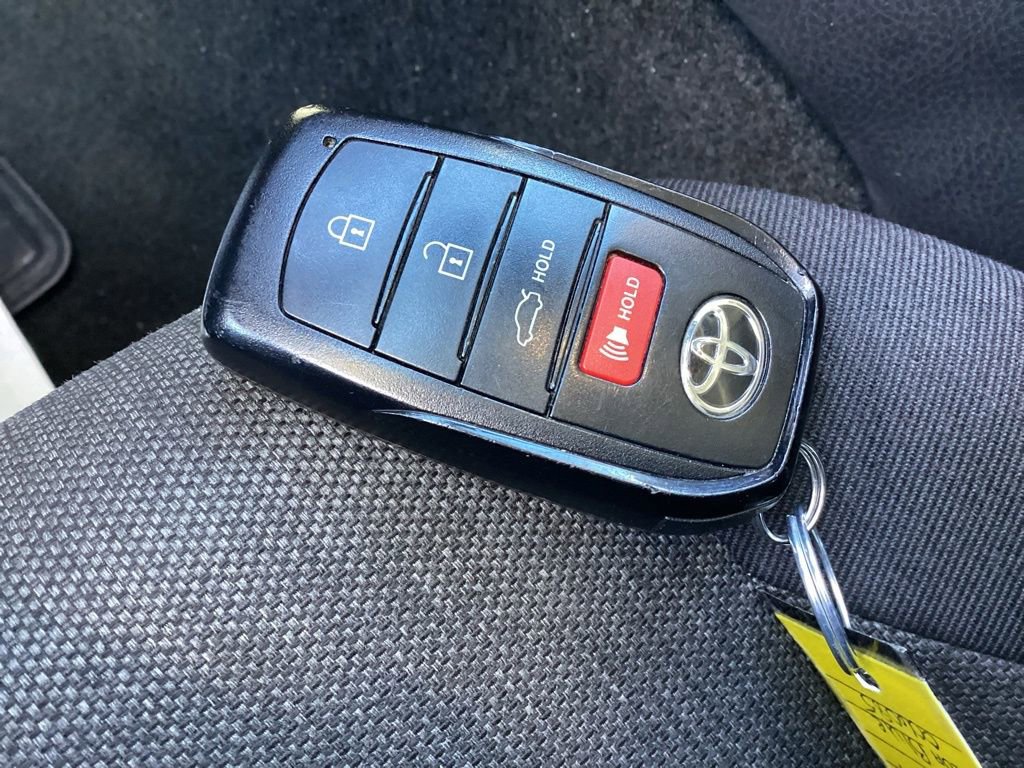 Used 2025 Toyota Camry LE FWD image 26