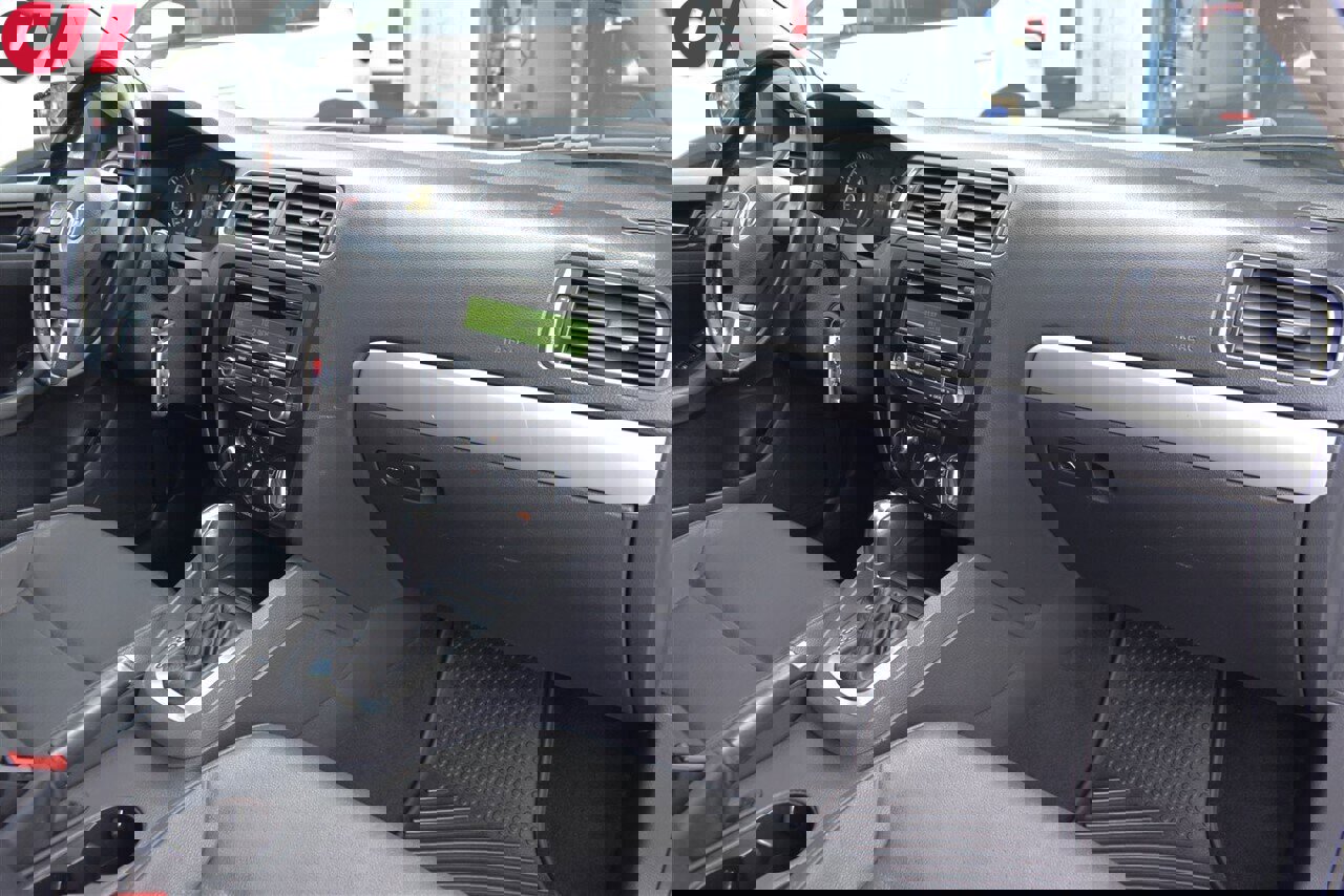 Used 2012 Volkswagen Jetta TDI w/ TDI Appearance Pkg image 11