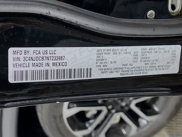 Used 2022 Jeep Compass Limited image 8