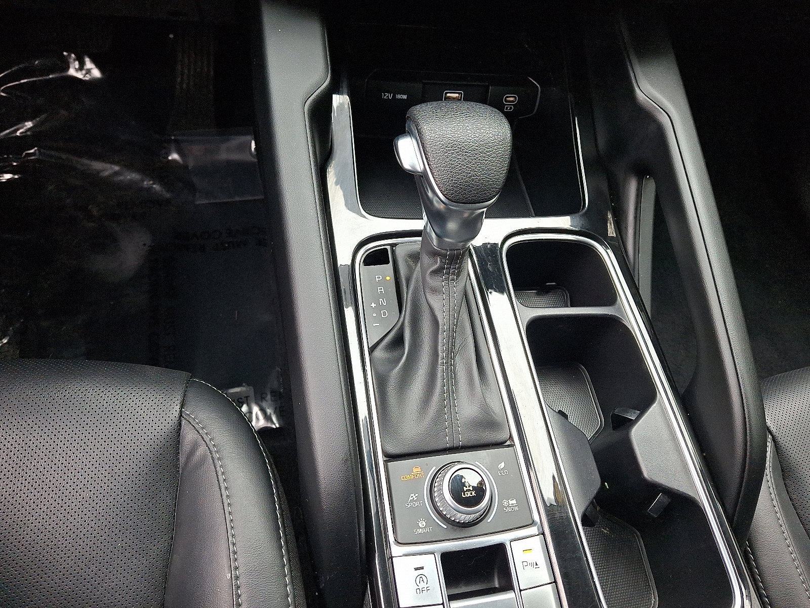 Used 2023 Kia Telluride LX image 16