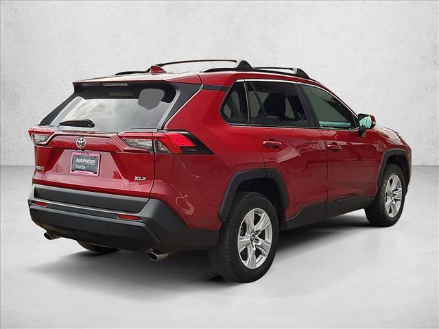 Used 2019 Toyota RAV4 XLE w/ Convenience Package FWD image 5