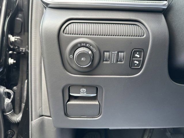 New 2024 Jeep Grand Wagoneer Series II w/ Quick Order Packagew 28T image 12