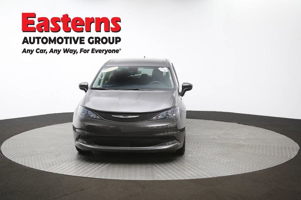 Used 2023 Chrysler Voyager LX image 53