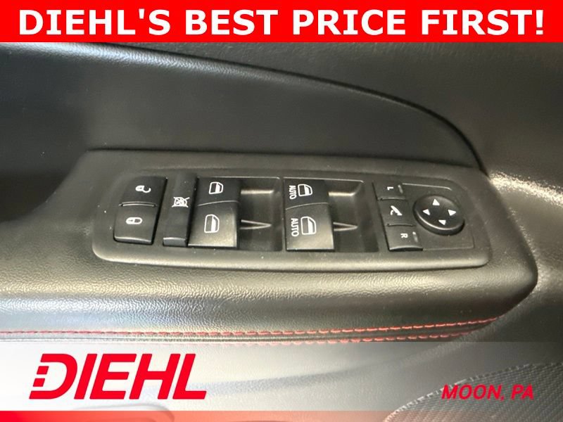 Used 2018 Jeep Grand Cherokee Trailhawk w/ Trailhawk Luxury Group AWD/4WD image 23