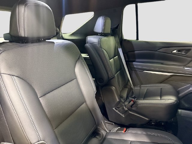 New 2026 Chevrolet Traverse LT FWD image 30