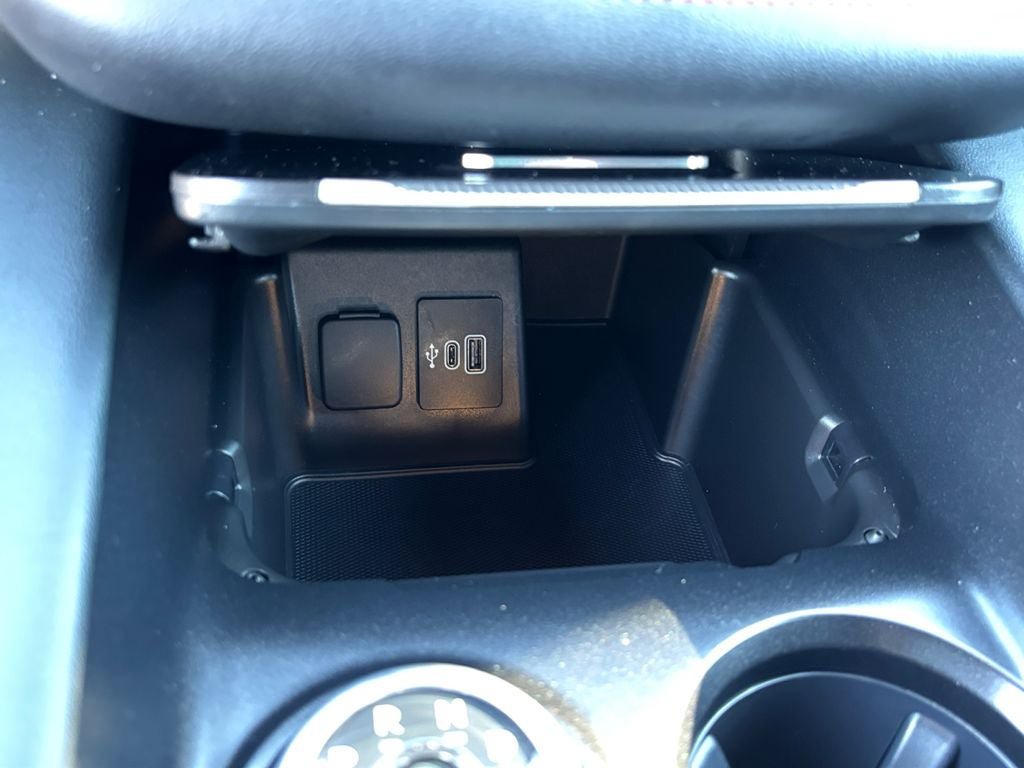 Used 2025 Ford Explorer ST AWD/4WD image 38