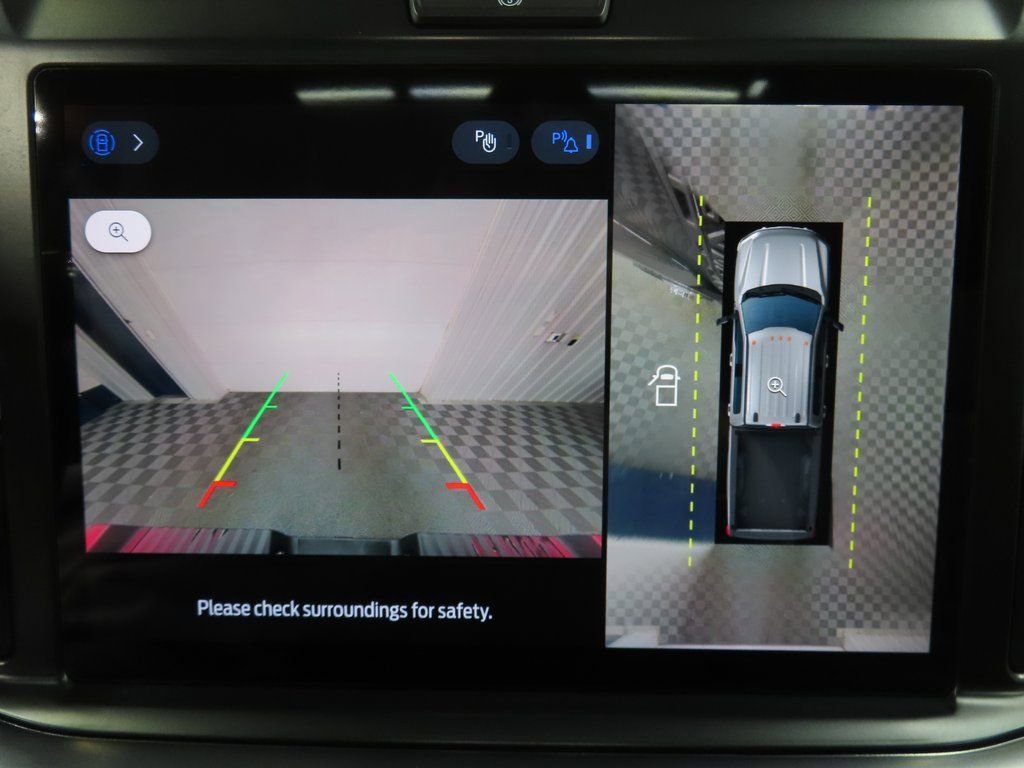 Used 2025 Ford F450 Platinum image 17