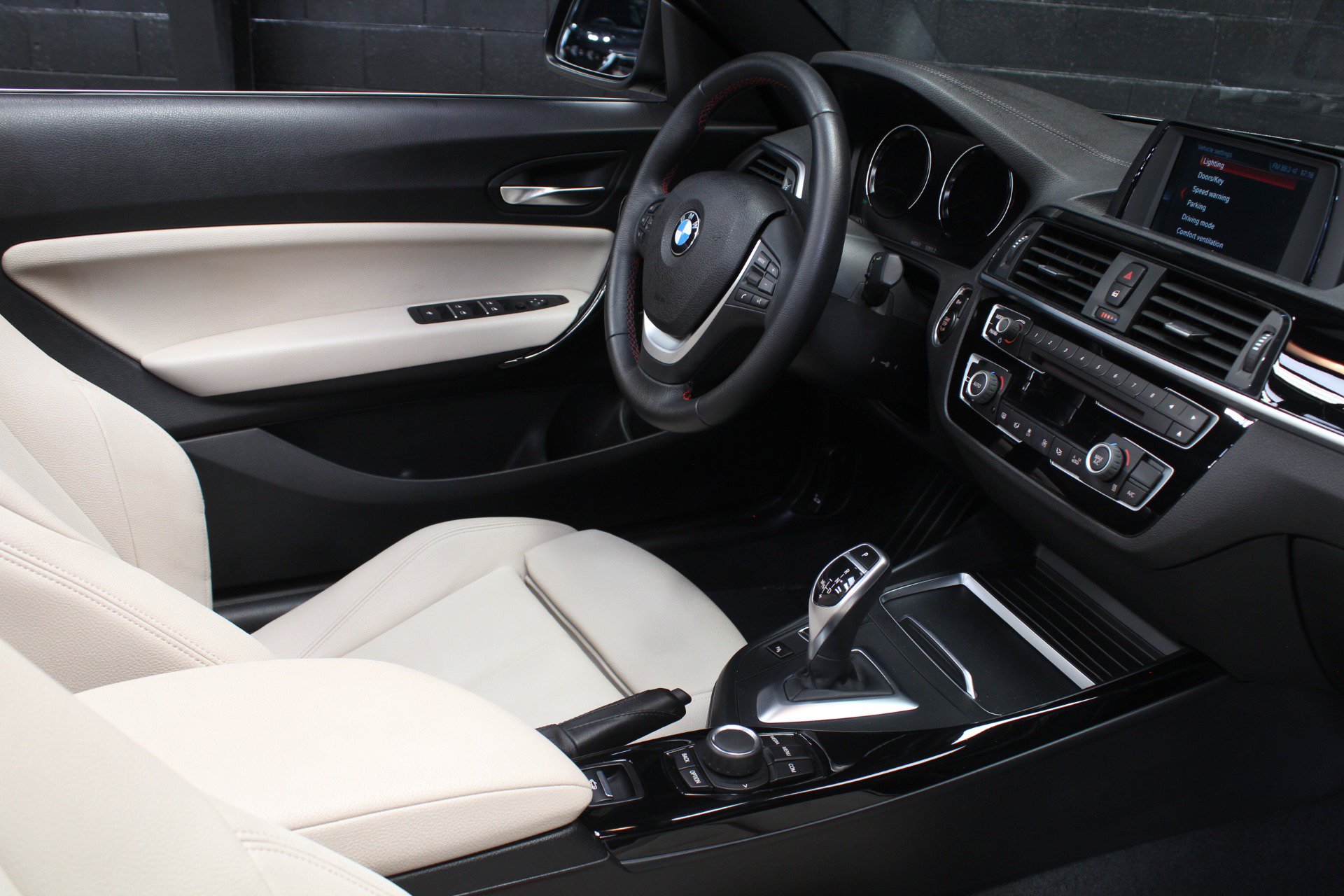 Used 2018 BMW 230i Convertible RWD image 47