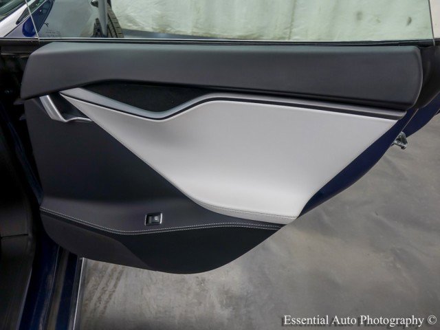 Used 2019 Tesla Model S Long Range AWD/4WD image 38