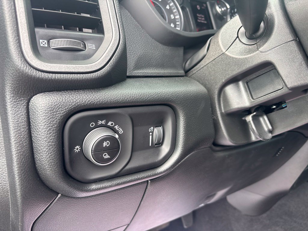 New 2027 RAM 2500 Tradesman AWD/4WD image 13