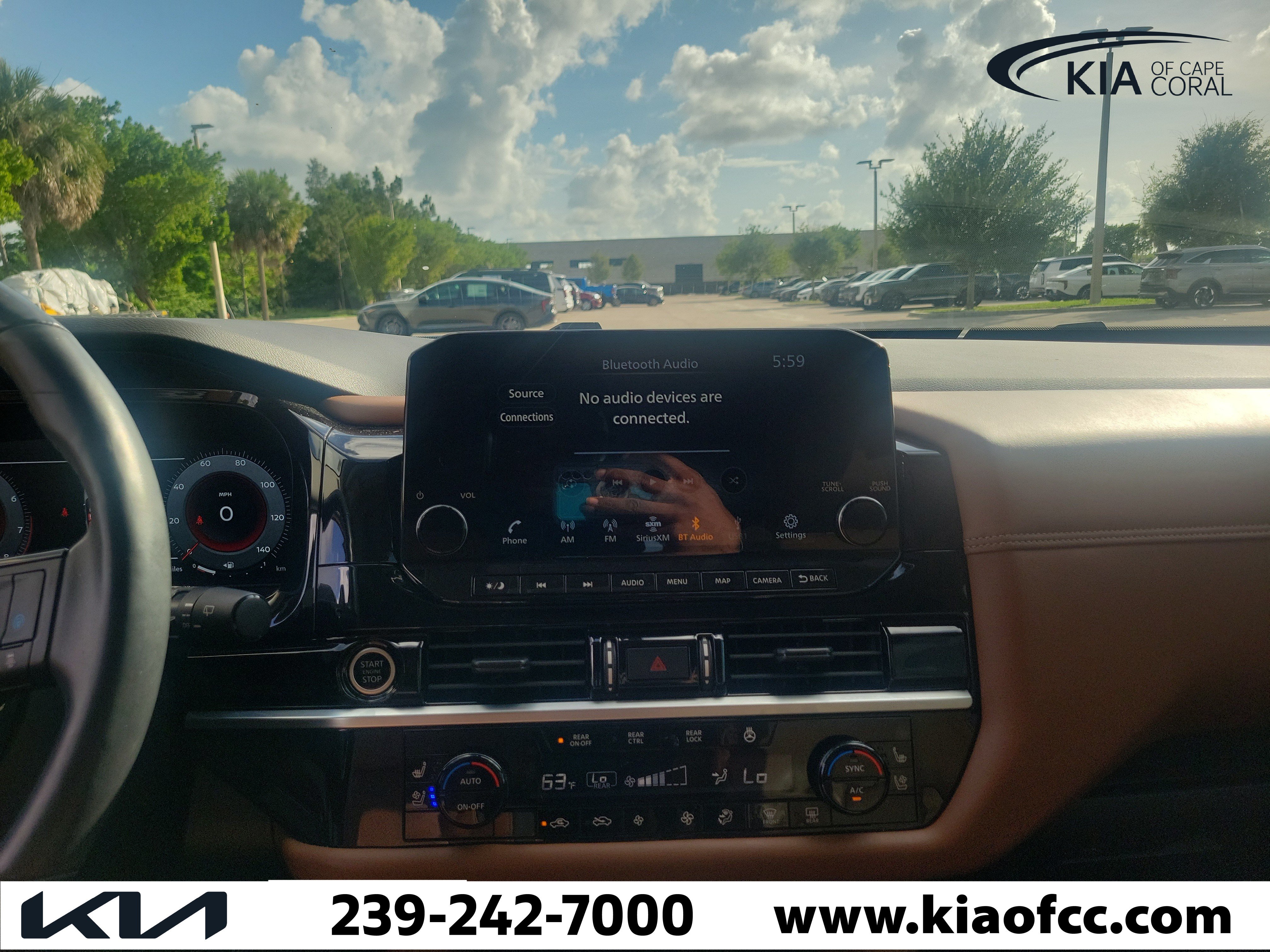 Used 2024 Nissan Pathfinder Platinum FWD image 20