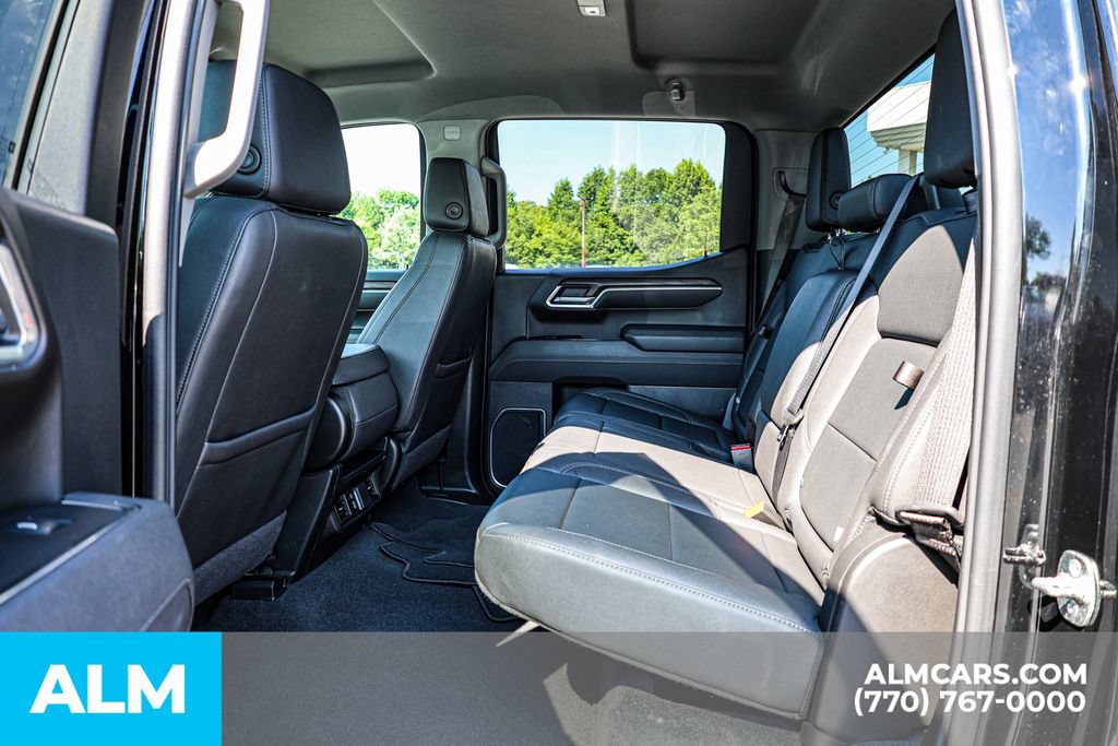 Used 2026 GMC Sierra 1500 SLT AWD/4WD image 18