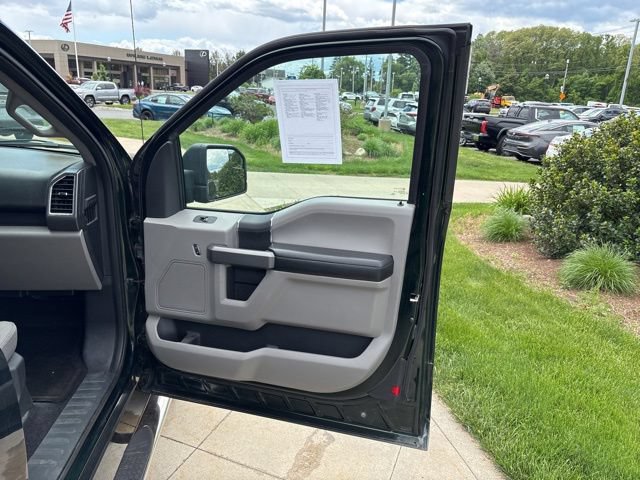 Used 2015 Ford F150 XLT w/ Trailer Tow Package AWD/4WD image 36