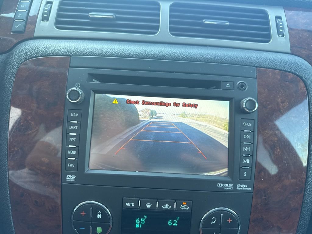 Used 2013 Chevrolet Avalanche LTZ AWD/4WD image 21