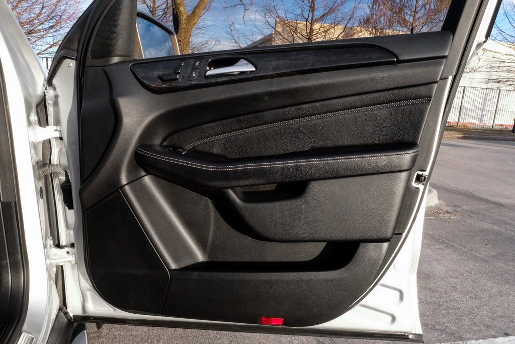 Used 2015 Mercedes-Benz ML 350 2WD image 43