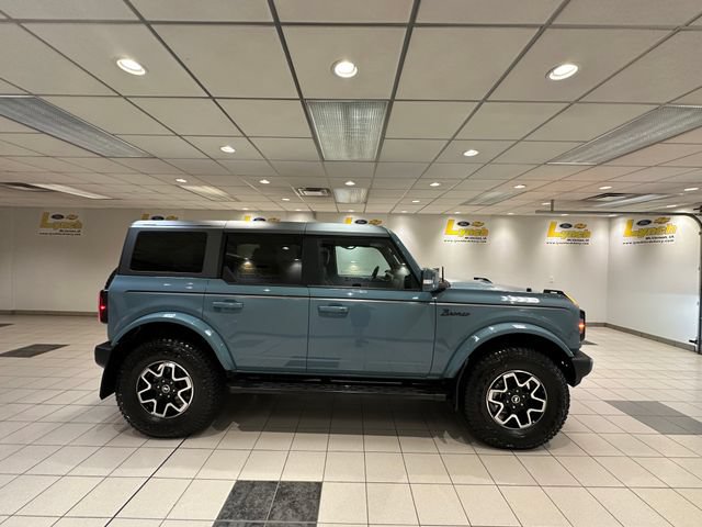 Used 2023 Ford Bronco Outer Banks AWD/4WD image 3