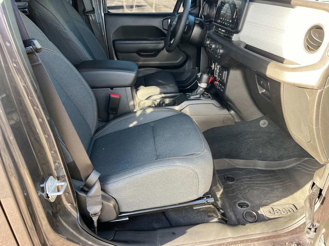 Used 2026 Jeep Wrangler Unlimited Sport image 25
