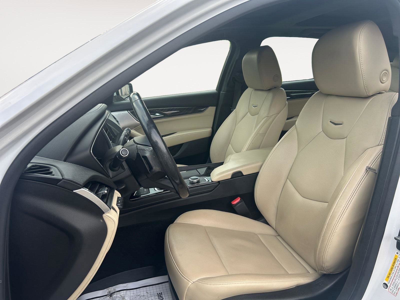 Used 2020 Cadillac CT5 Premium Luxury RWD image 9