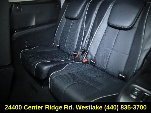 Used 2023 Mercedes-Benz GLS 450 4MATIC image 14