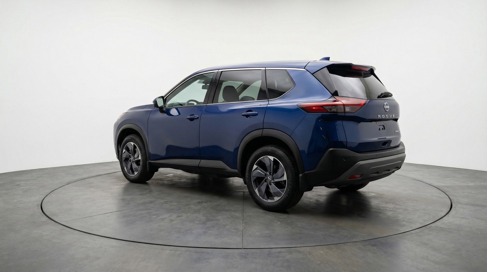 Used 2025 Nissan Rogue SV image 6