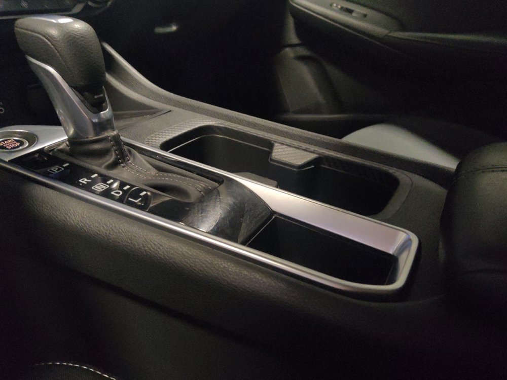 Used 2025 Nissan Sentra SV w/ All-Weather Package FWD image 26