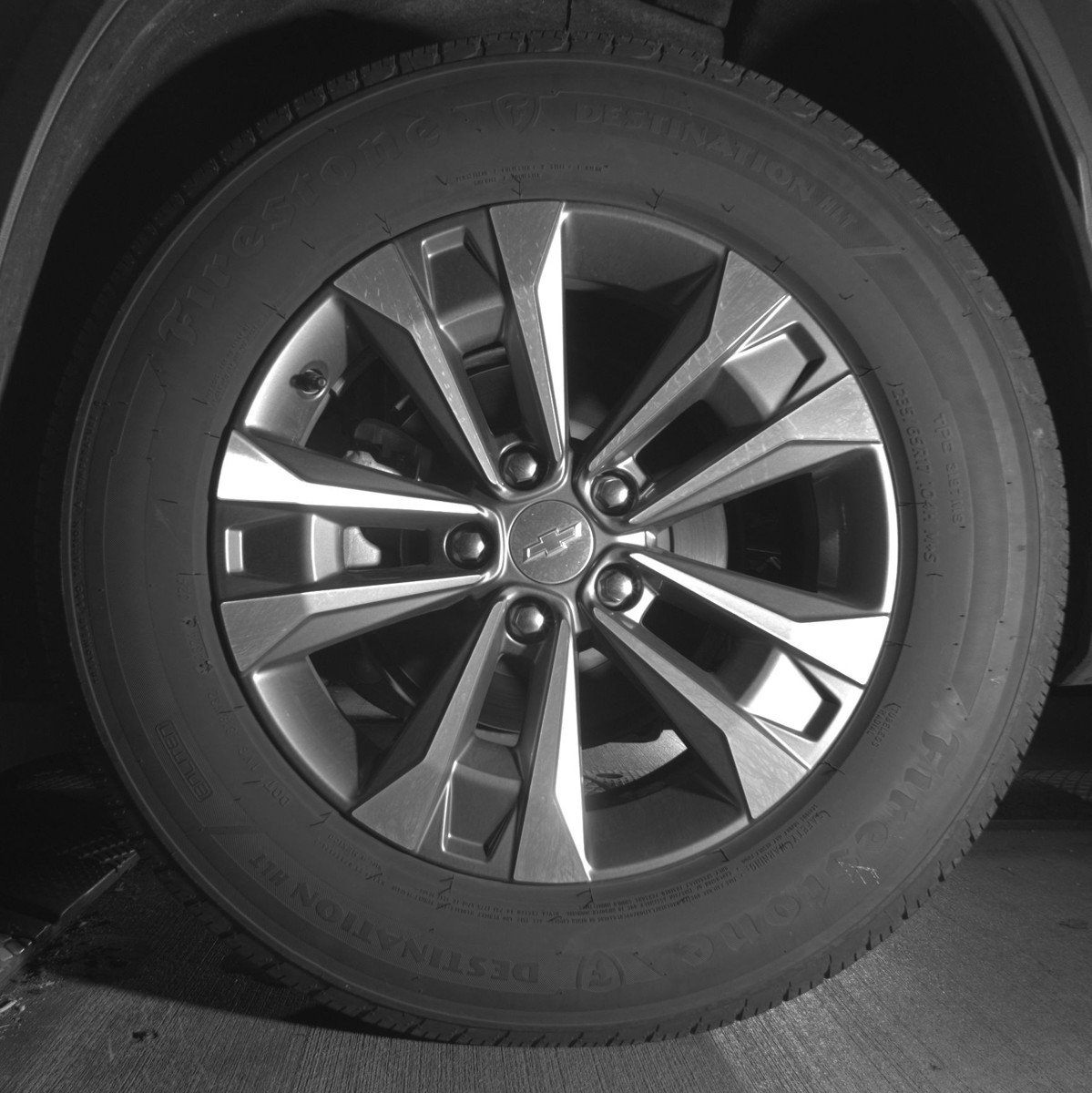 Used 2025 Chevrolet Equinox LT FWD image 14