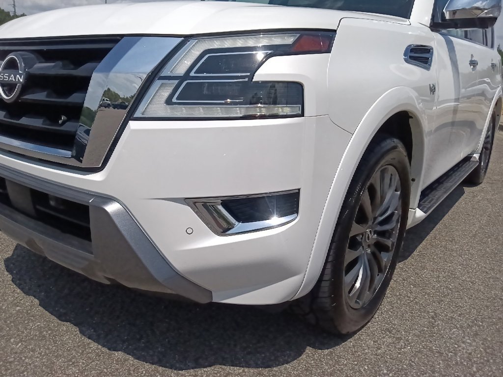 Used 2022 Nissan Armada Platinum w/ Captain's Chairs Package RWD image 9