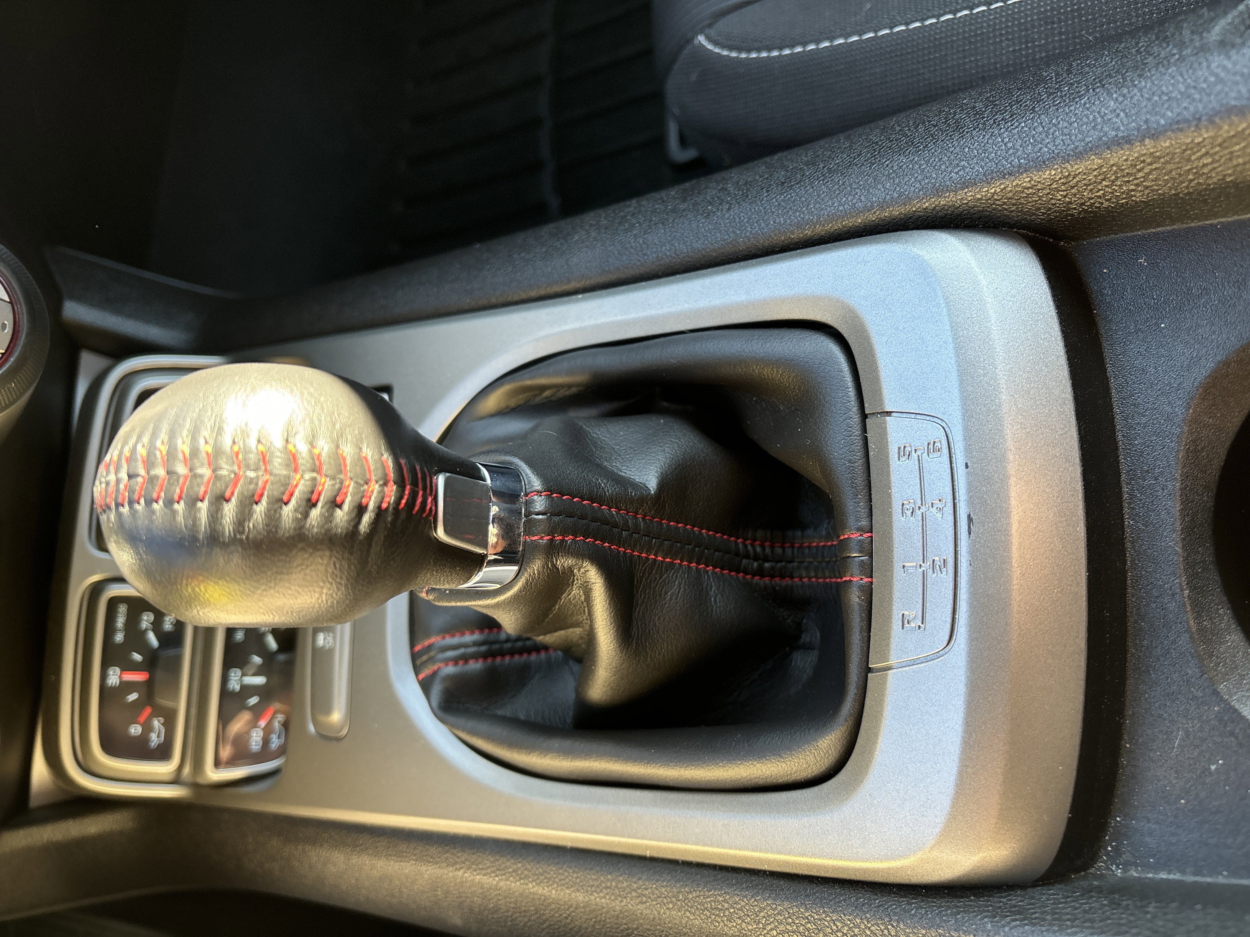 Used 2010 Chevrolet Camaro LT image 22