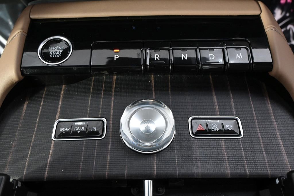 New 2026 Lincoln Navigator L Black Label AWD/4WD image 32