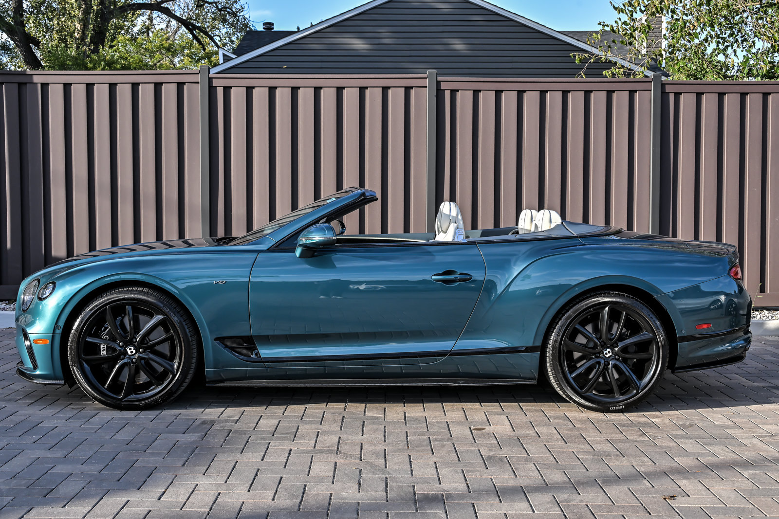 Used 2022 Bentley Continental GT AWD/4WD image 11