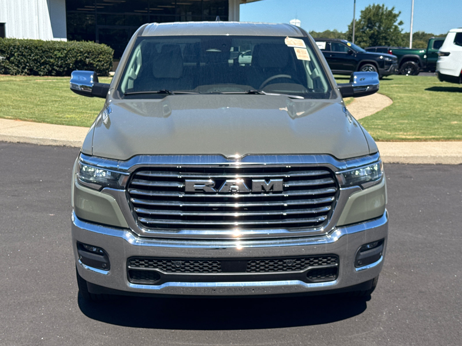 Used 2026 RAM 1500 Laramie w/ Bed Utility Group AWD/4WD image 2