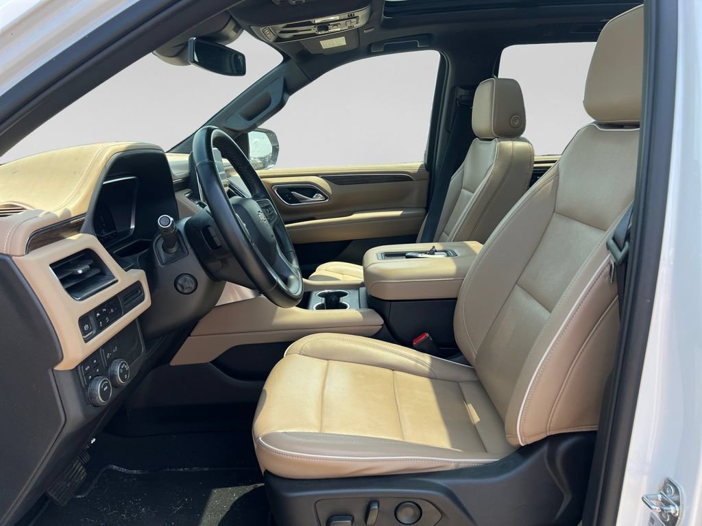 Used 2023 Chevrolet Tahoe Premier AWD/4WD image 21