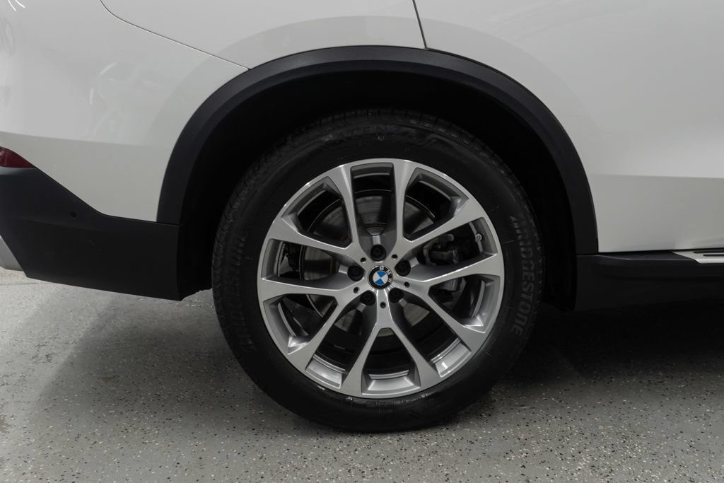 Used 2026 BMW X5 xDrive40i AWD/4WD image 35