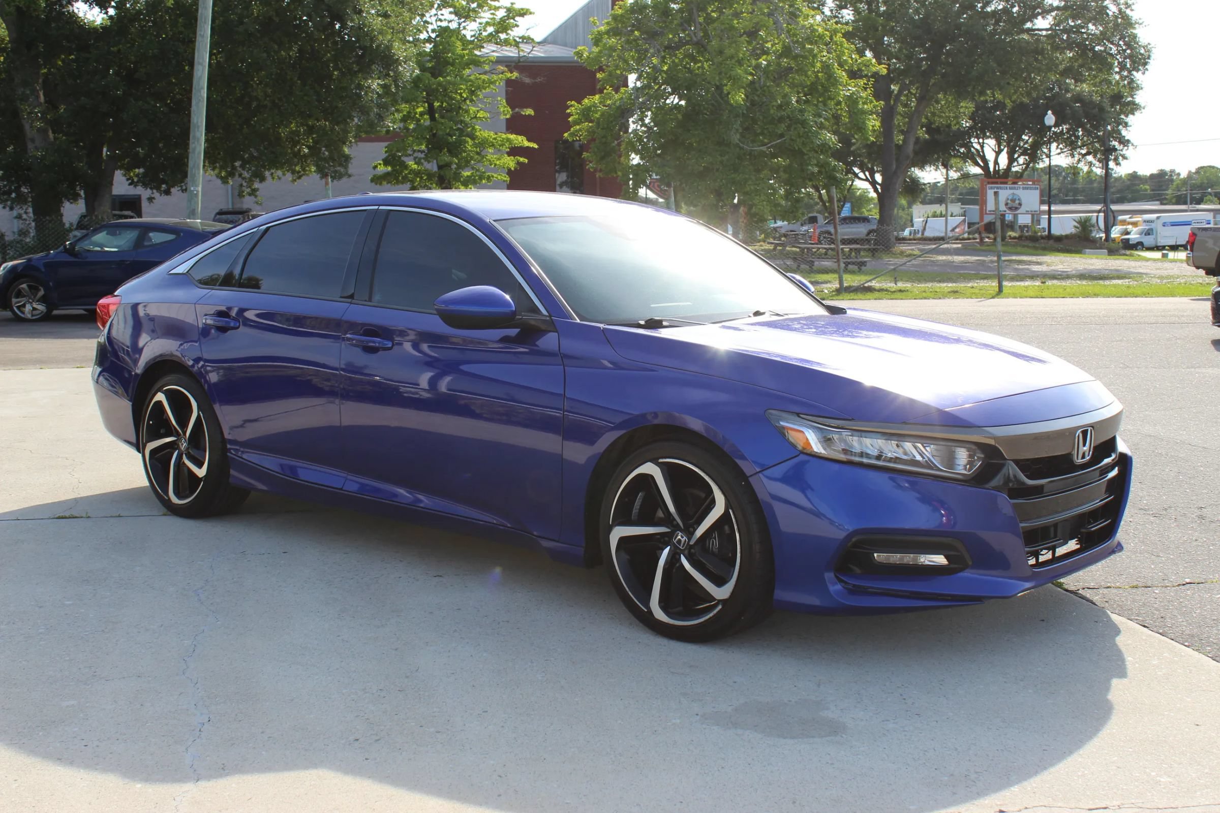 Used 2020 Honda Accord Sport image 7