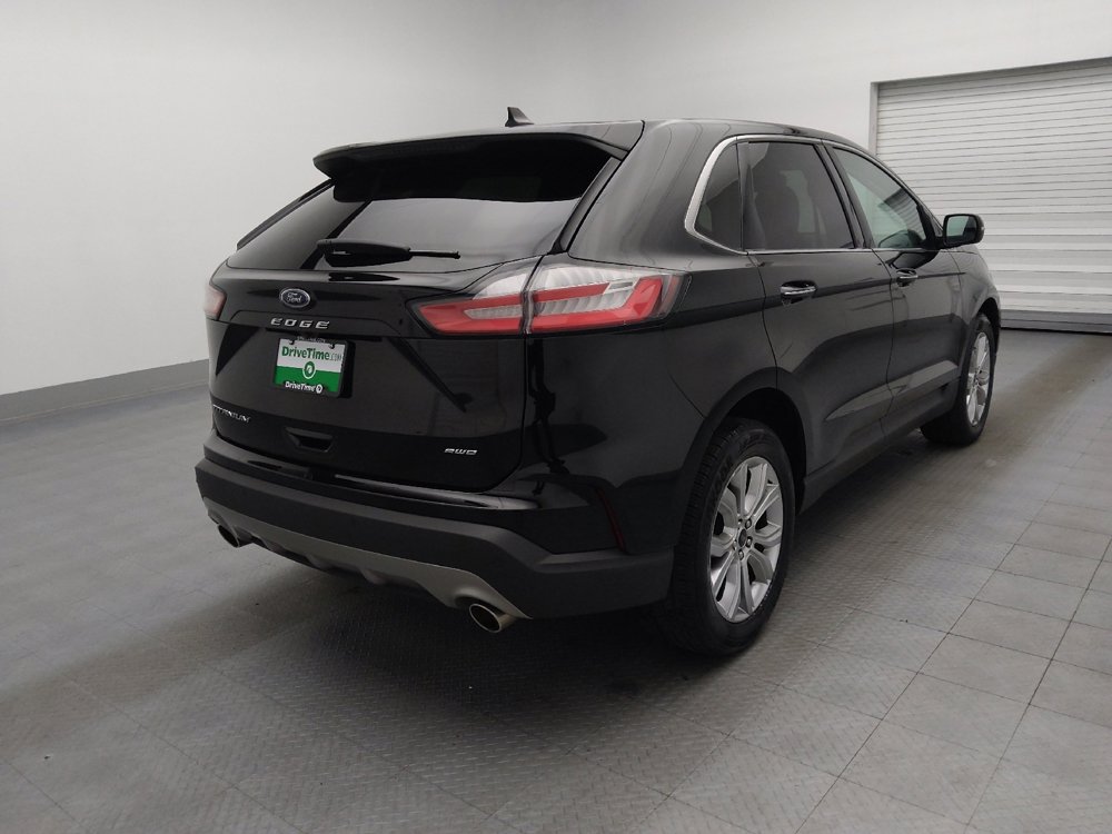Used 2024 Ford Edge Titanium image 9