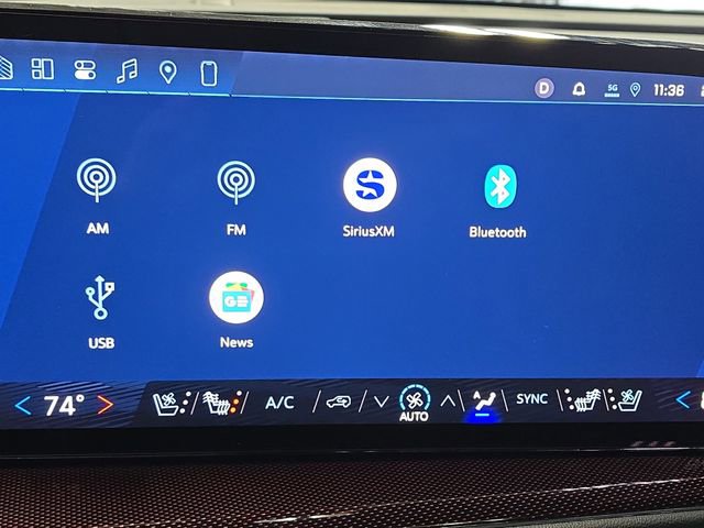 New 2026 Chevrolet Traverse RS w/ LPO, Floor Liner Package image 26