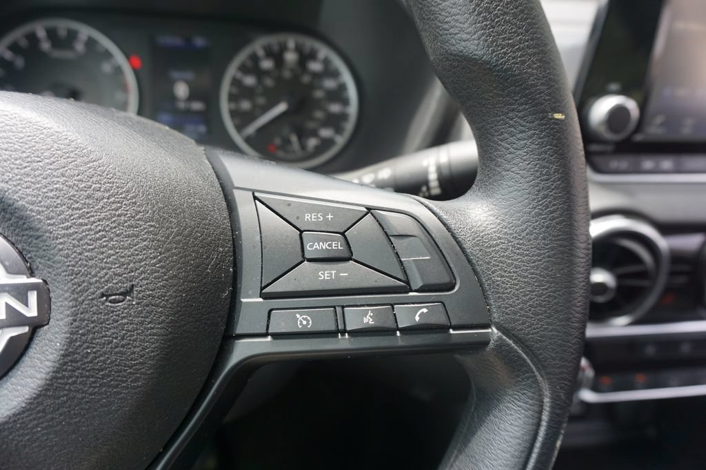 Used 2024 Nissan Sentra S FWD image 9