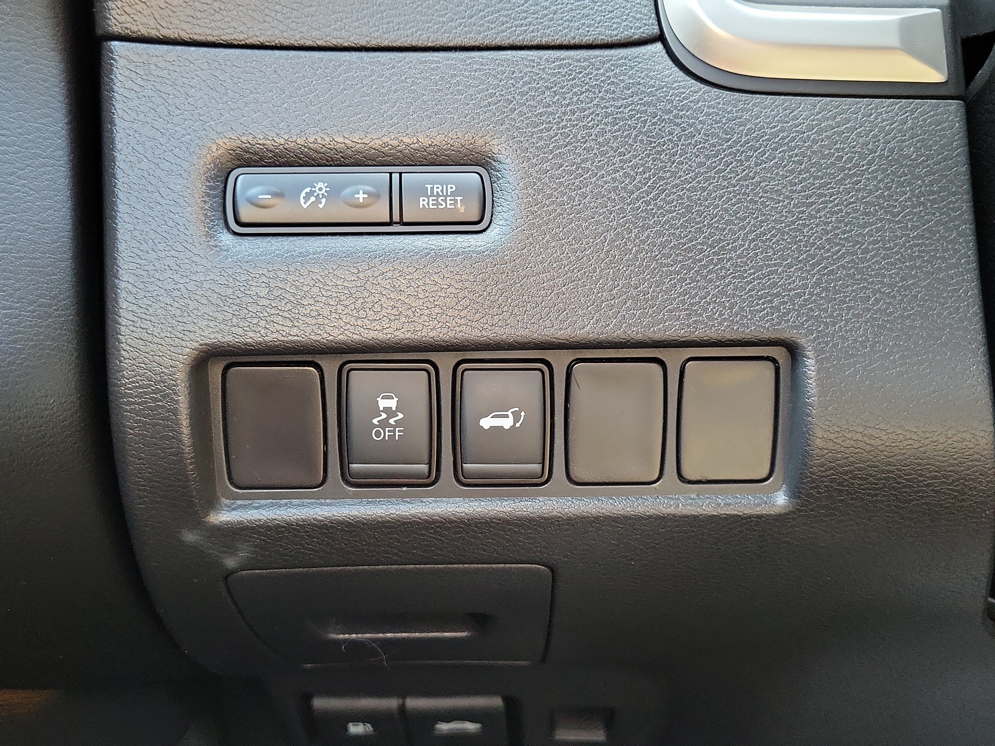 Used 2017 Nissan Murano SL w/ SL Technology Package FWD image 29