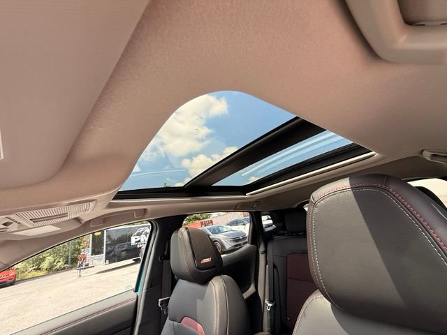 New 2026 Nissan Kicks SR w/ SR Premium Package AWD/4WD image 13