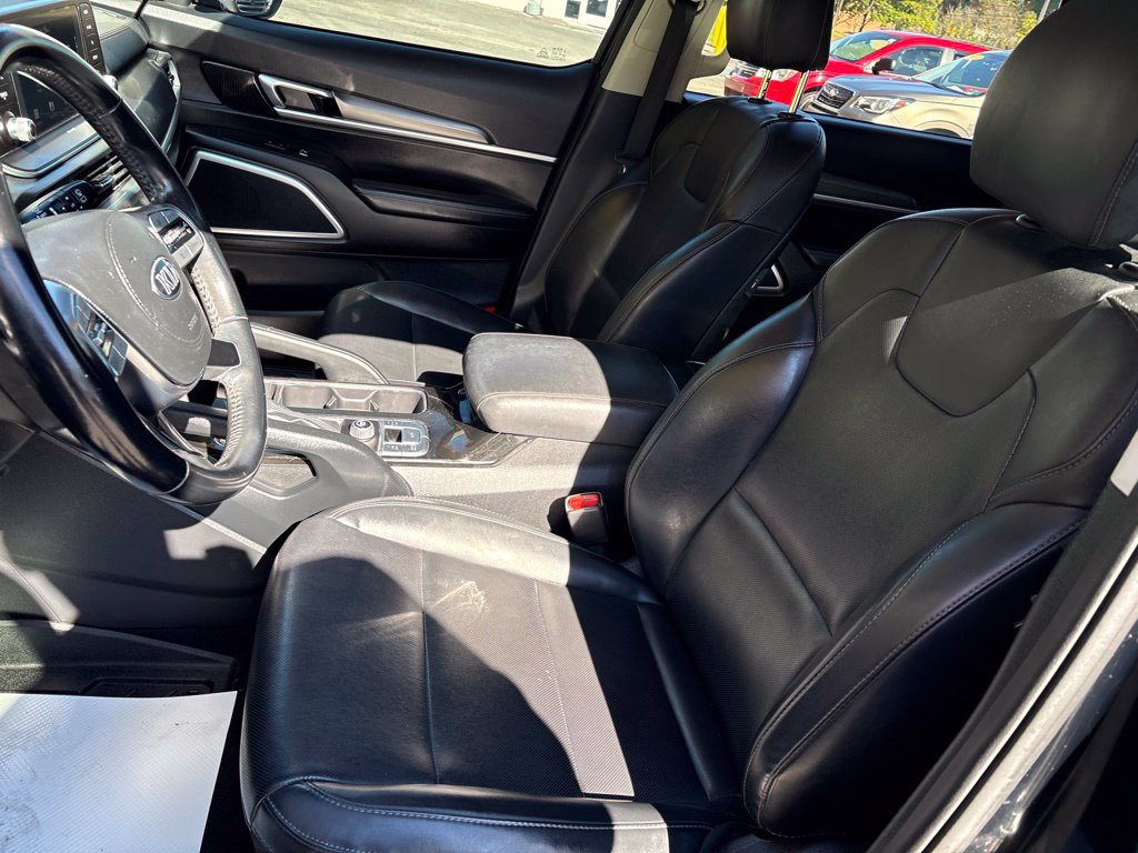 Used 2020 Kia Telluride LX FWD image 9