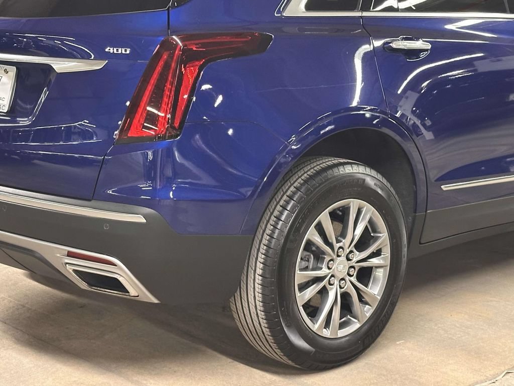 Used 2023 Cadillac XT5 Premium Luxury AWD/4WD image 11
