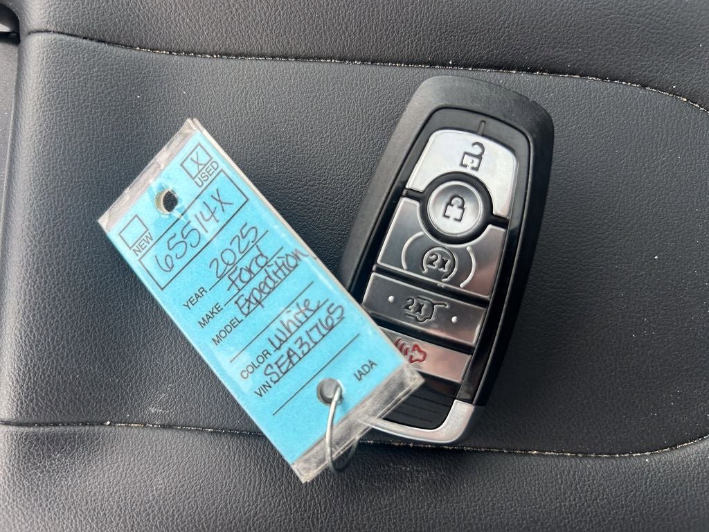 Certified 2025 Ford Expedition Platinum AWD/4WD image 46