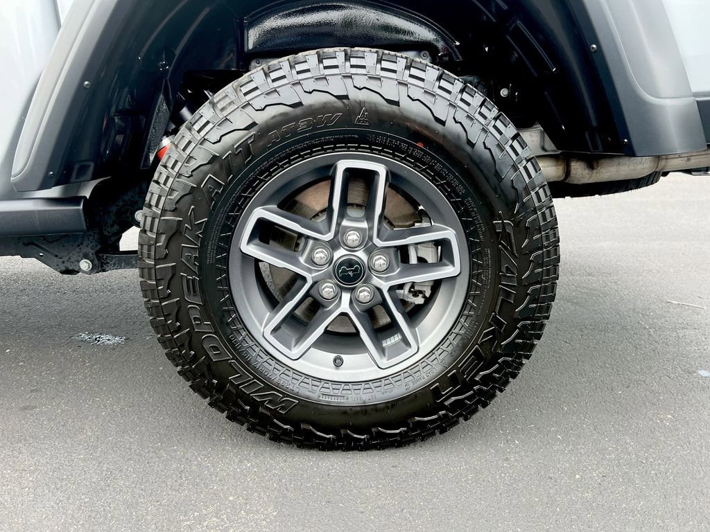 Used 2024 Jeep Gladiator Mojave w/ Safety Group image 26