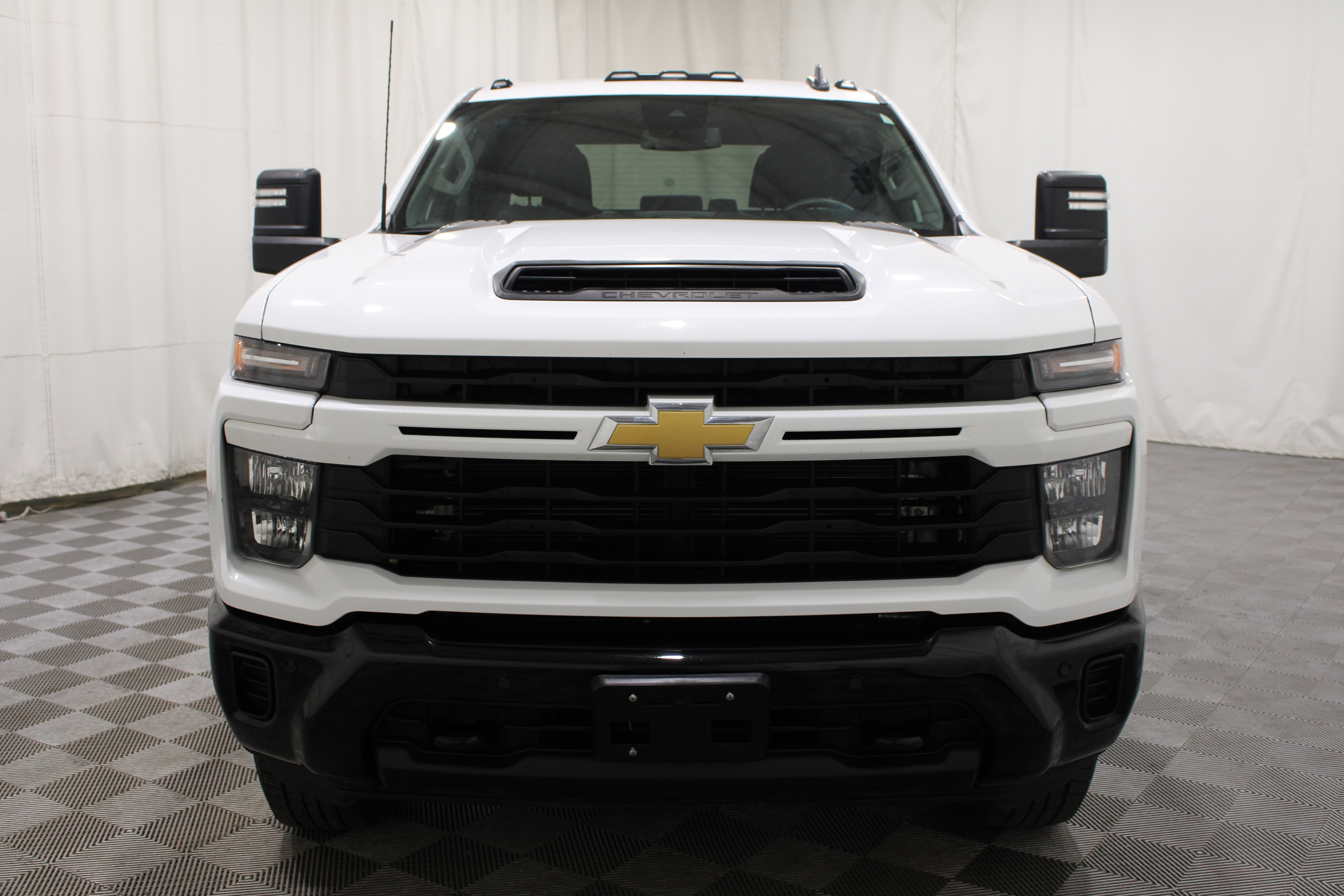 Used 2025 Chevrolet Silverado 2500 Custom w/ Custom Value Package AWD/4WD image 36