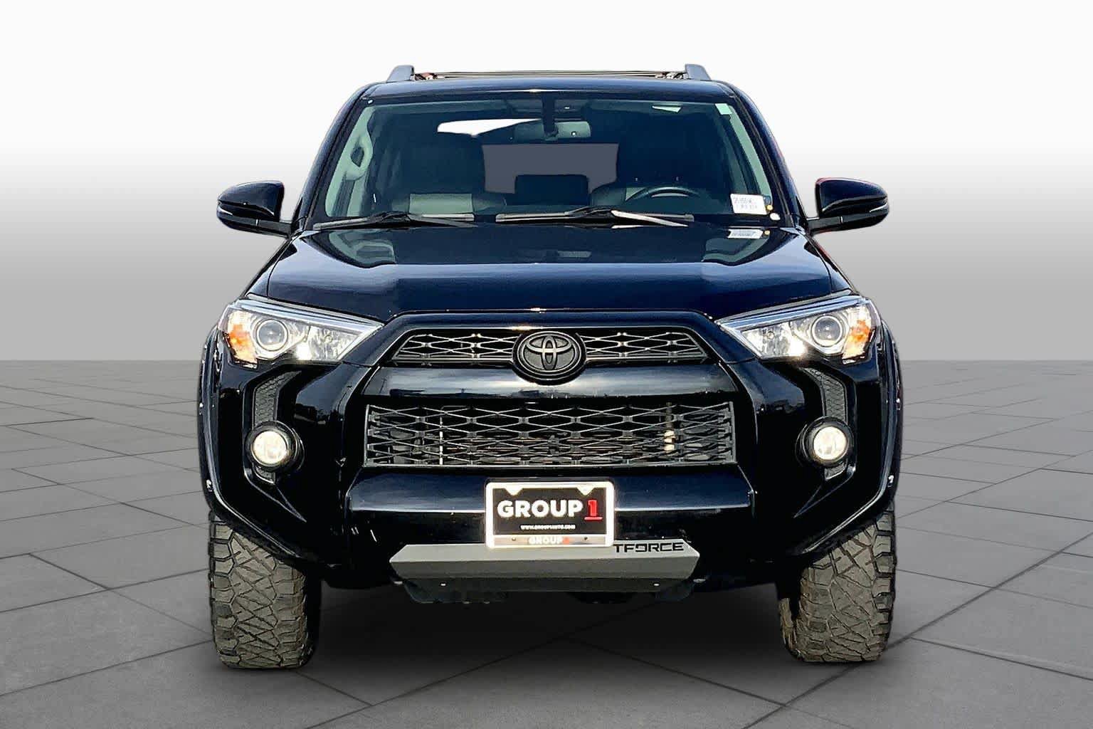 Used 2016 Toyota 4Runner SR5 Premium AWD/4WD image 4