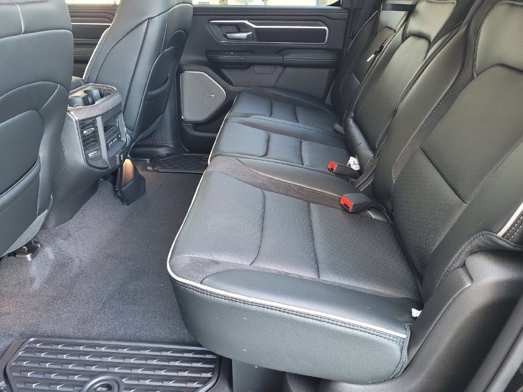 New 2026 RAM 1500 Laramie w/ Night Edition AWD/4WD image 5